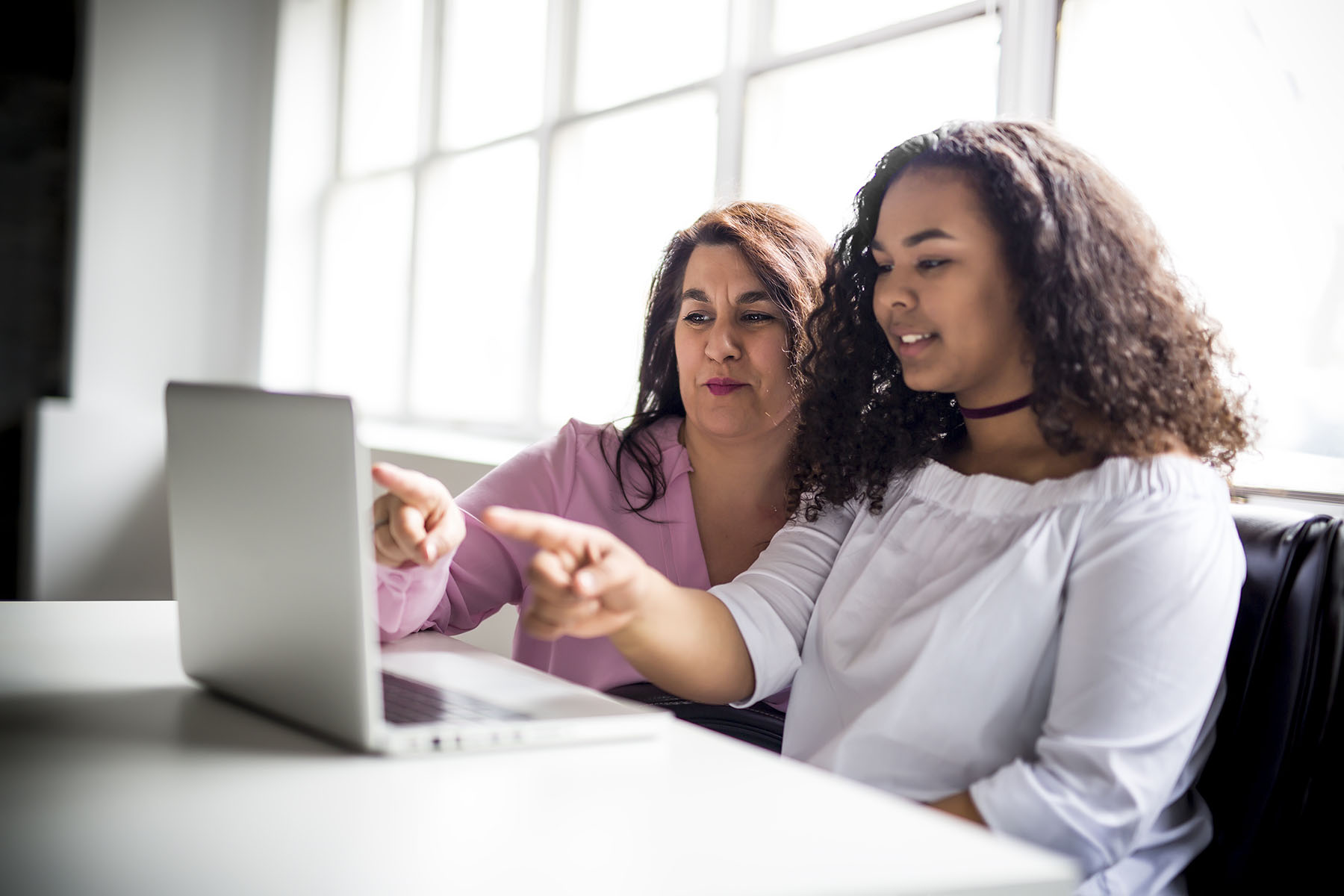 Mother-and-daughter-on-laptop.jpg